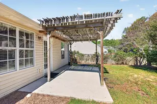 6285 Huntcliff Dr, Flowery Branch, GA 30542 - Photo 38