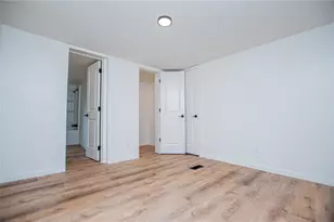 77 Rock Springs Lake Dr, Carrollton, GA 30116 - Photo 20