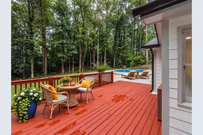 5004 Mountclaire Road, Stone Mountain, GA 30087 - Photo 6