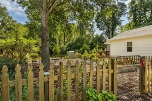316 Cottage Ct, Ball Ground, GA 30107 - Photo 8