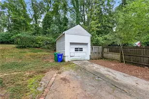1250 Carter Rd, Decatur, GA 30030 - Photo 38