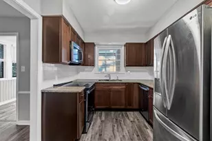 105 Adrian Pl NW, Atlanta, GA 30327 - Photo 12
