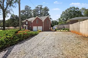 1886 Briarlake Cir, Decatur, GA 30033 - Photo 32
