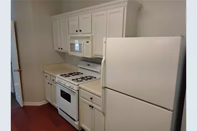 914 Tree Creek Boulevard, Lawrenceville, GA 30043 - Photo 16