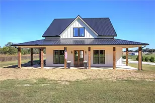 554 Pendley Rd SE, Calhoun, GA 30701 - Photo 2
