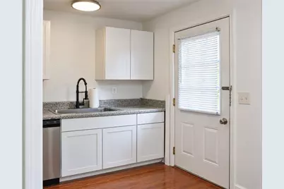 2412 Peachwood #2 Circle NE, Atlanta, GA 30345 - Photo 6