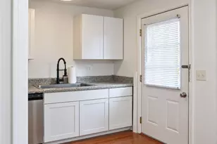 2412 Peachwood Cir NE, Atlanta, GA 30345 - Photo 6