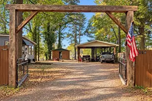 7170 Blacks Bluff Rd, Cave Spring, GA 30124 - Photo 2
