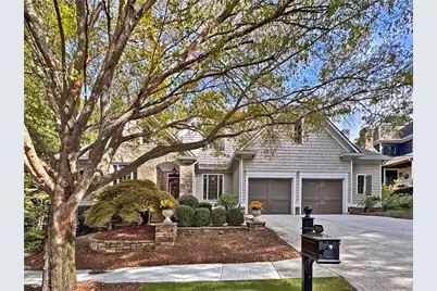 2940 Woodvale Court, Alpharetta, GA 30022 - Photo 2