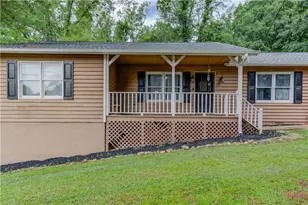 3305 Ladd Dr, Gainesville, GA 30506 - Photo 4
