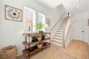285 Walker Ave, Alpharetta, GA 30076 - Photo 2