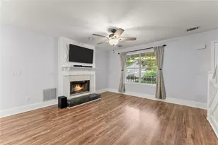 1570 Williams Cir, Cumming, GA 30041 - Photo 10