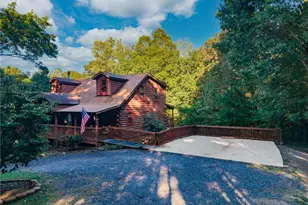 677 E Valley Rd NE, Rydal, GA 30171 - Photo 34