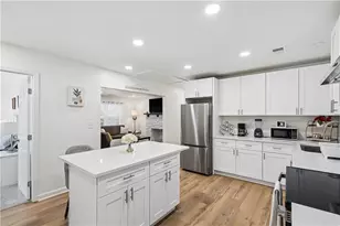 569 Yancey Dr, Forest Park, GA 30297 - Photo 10