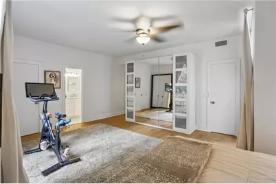 2632 Peachtree Road NW #302B, Atlanta, GA 30305 - Photo 10