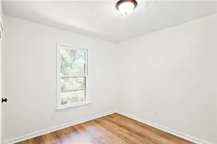 7260 Fernwood Dr, Riverdale, GA 30296 - Photo 16