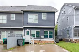 623 Chestnut St, Hapeville, GA 30354 - Photo 6