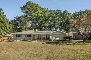 1086 Chatsworth Dr, Avondale Estates, GA 30002 - Photo 1