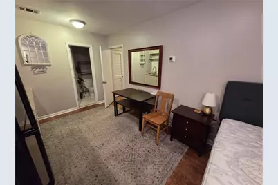 943 Barton Woods Road NE, Atlanta, GA 30307 - Photo 6