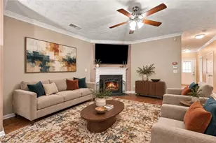 4742 Beacon Ridge Ln, Flowery Branch, GA 30542 - Photo 10