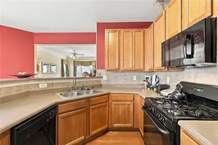 2752 Rocky Ct, Atlanta, GA 30349 - Photo 10