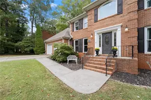 4487 Quarter Horse Dr NE, Roswell, GA 30075 - Photo 2