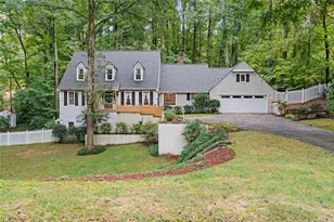 260 Burdette Rd NW, Sandy Springs, GA 30327 - Photo 2