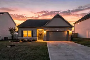 205 Addison Dr, Cartersville, GA 30120 - Photo 2