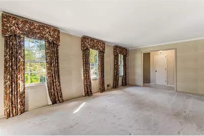 313 Nancy Court SW, Lilburn, GA 30047 - Photo 8