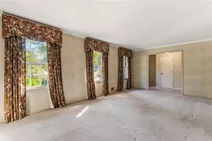 313 Nancy Ct SW, Lilburn, GA 30047 - Photo 8