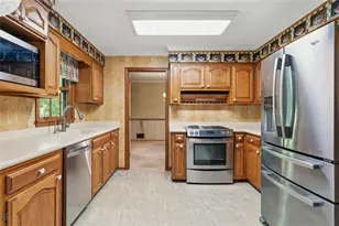 313 Nancy Ct SW, Lilburn, GA 30047 - Photo 18