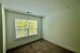 932 Brookmere Ct, Atlanta, GA 30349 - Photo 18