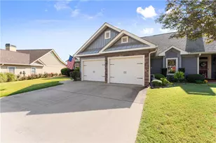 315 Summit Dr, Dahlonega, GA 30533 - Photo 4