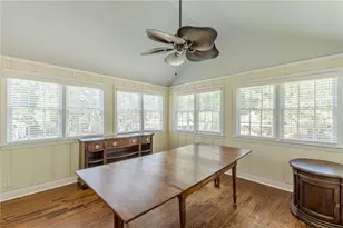 2367 Ridgeway Ave, College Park, GA 30337 - Photo 22