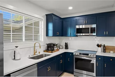 674 Jett Street NW, Atlanta, GA 30318 - Photo 20