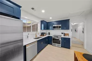 674 Jett St NW, Atlanta, GA 30318 - Photo 22
