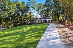 1807 Buckeye St, Atlanta, GA 30310 - Photo 4