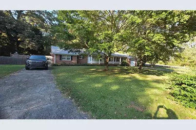 104 Woodhaven Drive, Jonesboro, GA 30236 - Photo 4