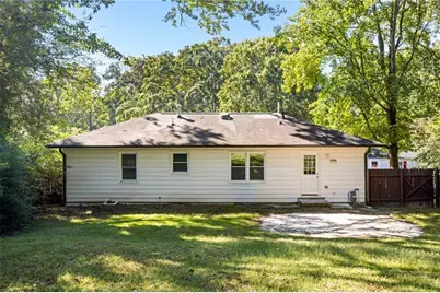 2491 Glendale Circle SE, Smyrna, GA 30080 - Photo 32