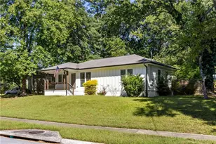 2491 Glendale Cir SE, Smyrna, GA 30080 - Photo 2