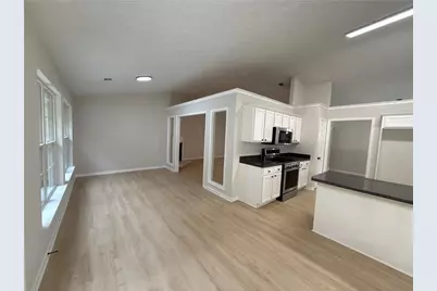 180 Meadowbrook Court, Covington, GA 30016 - Photo 4