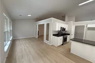 180 Meadowbrook Ct, Covington, GA 30016 - Photo 4