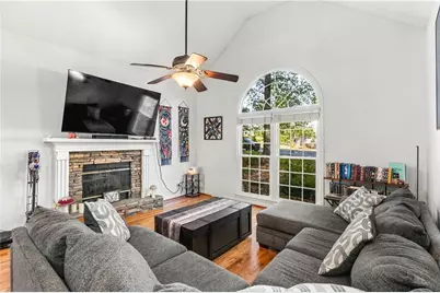 5056 Rodrick Trail, Marietta, GA 30066 - Photo 4