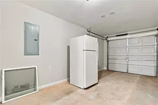 121 Cypress Ct, Canton, GA 30115 - Photo 32