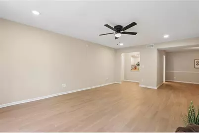 6851 Roswell Road #F19, Sandy Springs, GA 30328 - Photo 18