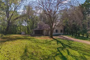 469 Flatbottom Rd, Ball Ground, GA 30107 - Photo 8