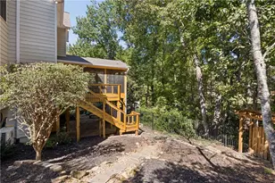 3807 Upland Dr, Marietta, GA 30066 - Photo 48