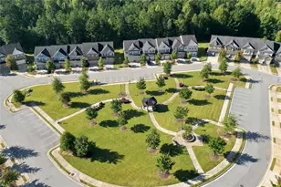 5624 Berney Cir, Powder Springs, GA 30127 - Photo 2