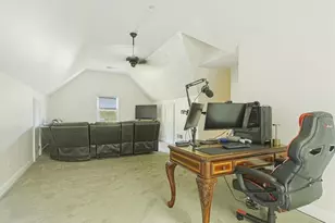 1350 Battleview Dr NW, Atlanta, GA 30327 - Photo 16