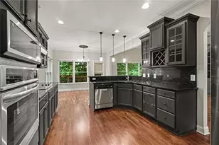 913 Arbor Dr, Loganville, GA 30052 - Photo 8